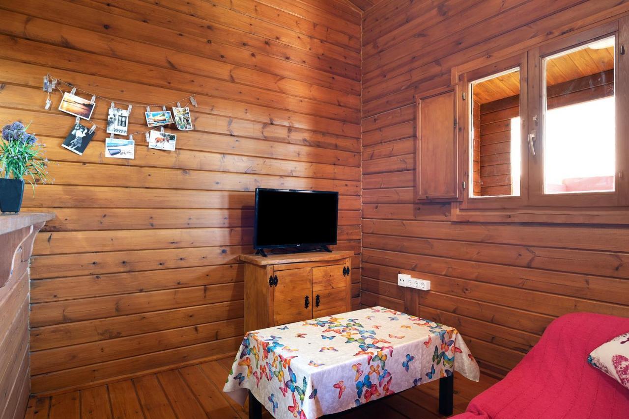 Casa Juana Madera Villa Zahora Bagian luar foto